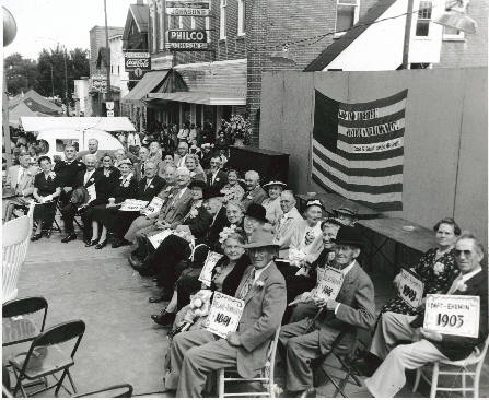 Golden Anniversary celebrants homecoming 1953