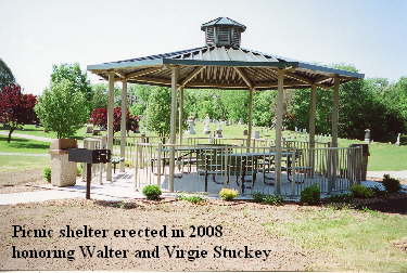 LockportChurchGazebo2008004